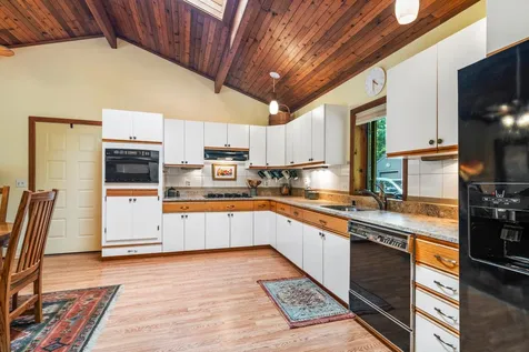 372 Chalk Pond Road Newbury NH 03255
