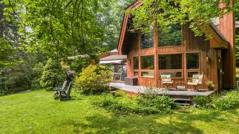 372 Chalk Pond Road Newbury NH 03255