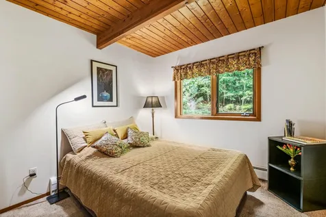 372 Chalk Pond Road Newbury NH 03255