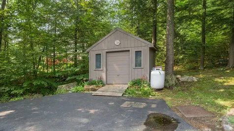 372 Chalk Pond Road Newbury NH 03255