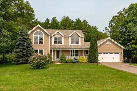 10 Mastin Drive Newmarket NH 03857