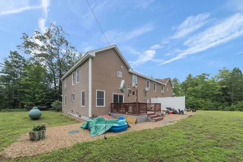 7317 School Street Loudon NH 03307