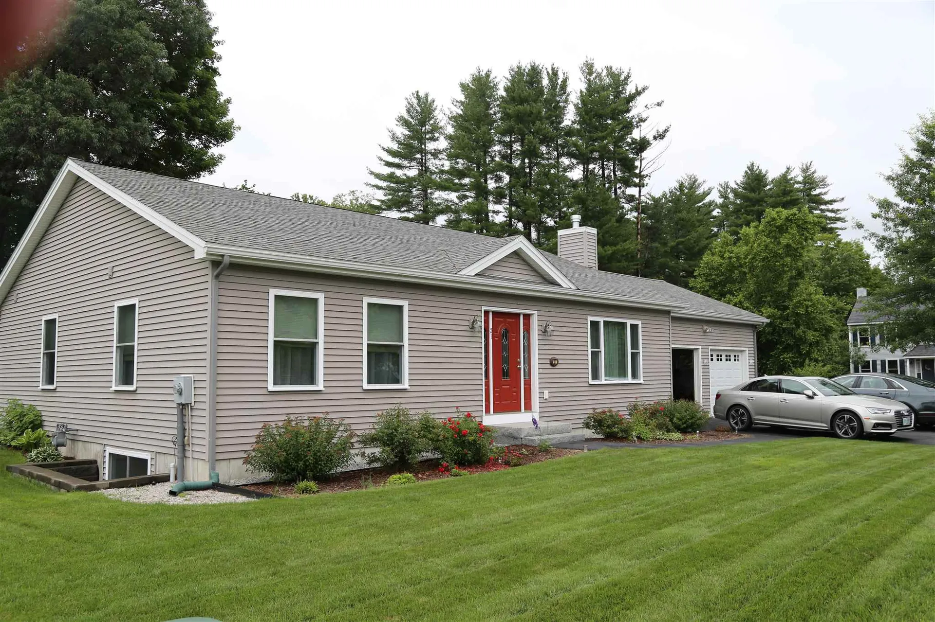 21 Goldenrod Lane Concord NH 03301