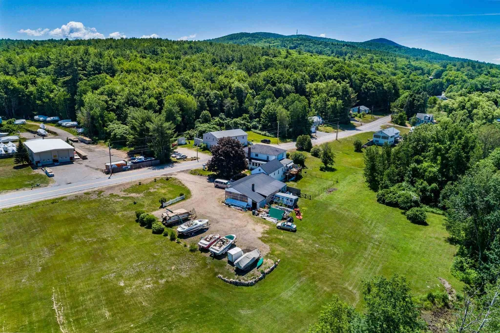 226 Intervale Road Gilford NH 03249