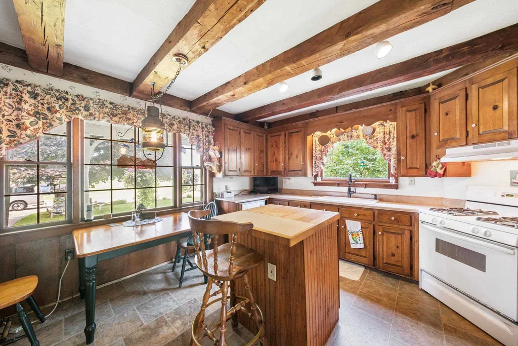 226 Intervale Road Gilford NH 03249