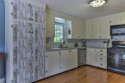 1215 Old Homestead Highway Swanzey NH 03446
