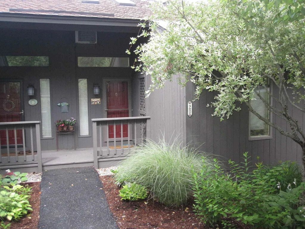 423 Alden Partridge Road Hartford VT 05059