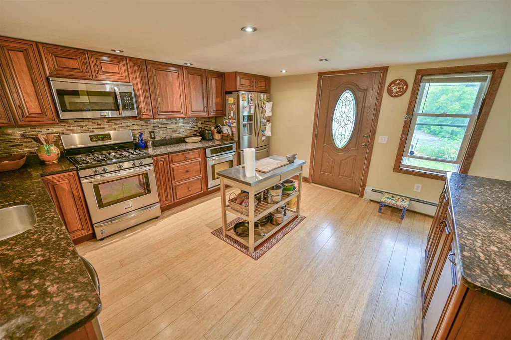 718 Graniteville Road Barre Town VT 05654