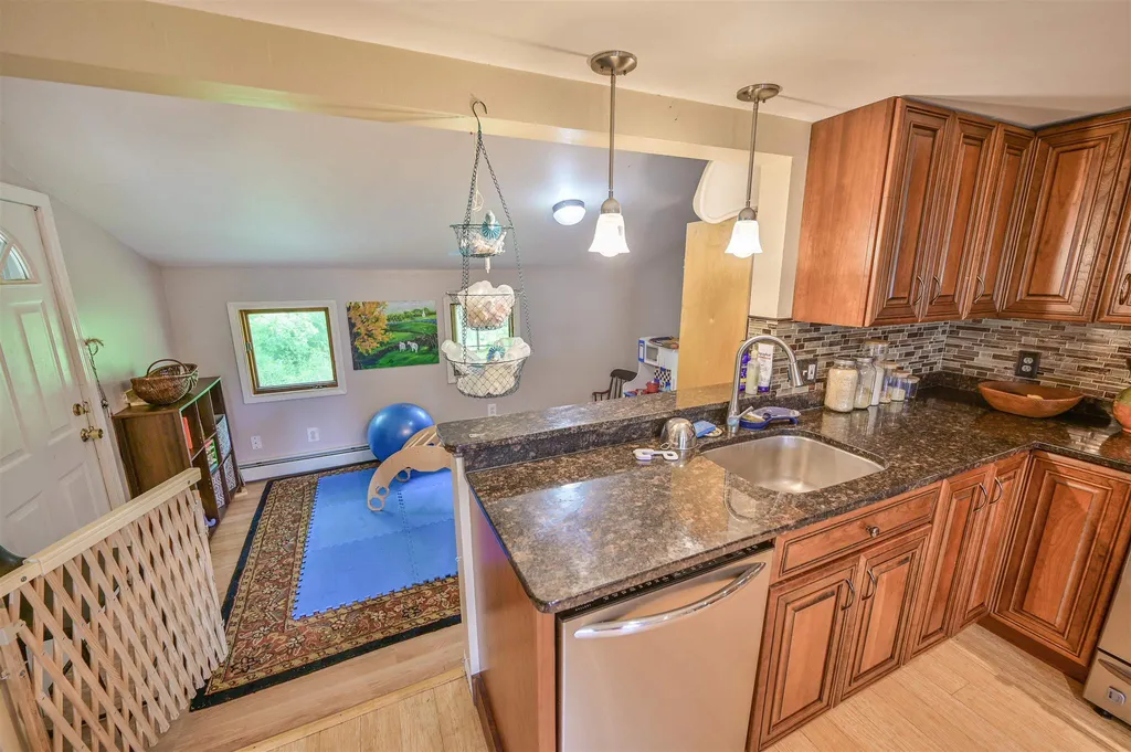 718 Graniteville Road Barre Town VT 05654