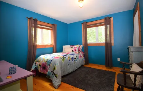 46 Northside Road Lee NH 03861