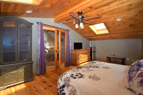 46 Northside Road Lee NH 03861
