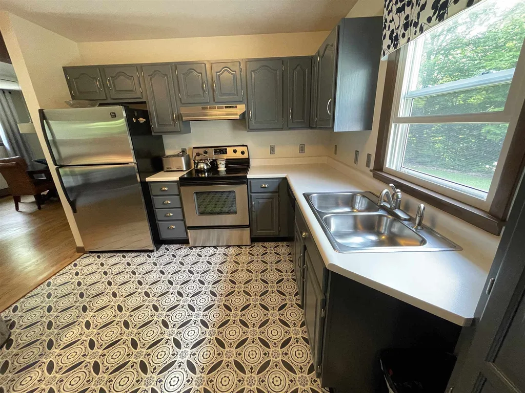 91 Mascoma Heights Drive Enfield NH 03748-3639