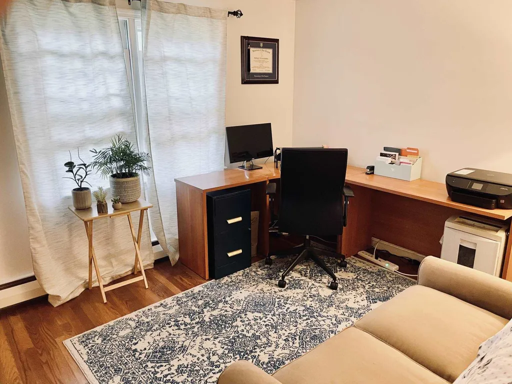 17 Wheaton Drive Nashua NH 03063