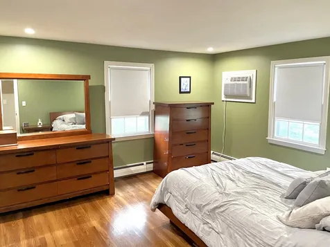 17 Wheaton Drive Nashua NH 03063