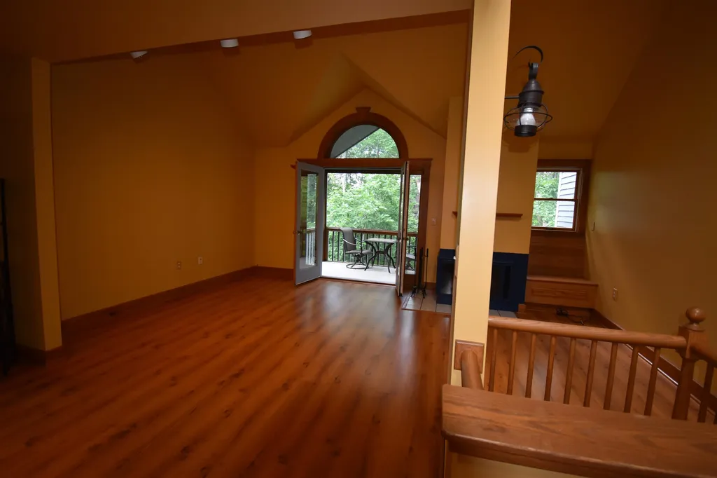 25 Landing Road Enfield NH 03748