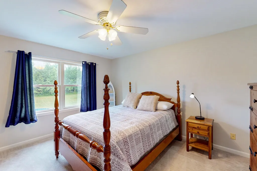 6 Orchards Road Wolfeboro NH 03894