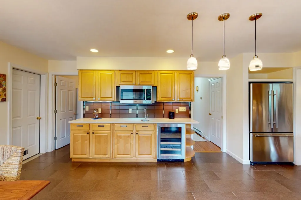 6 Orchards Road Wolfeboro NH 03894