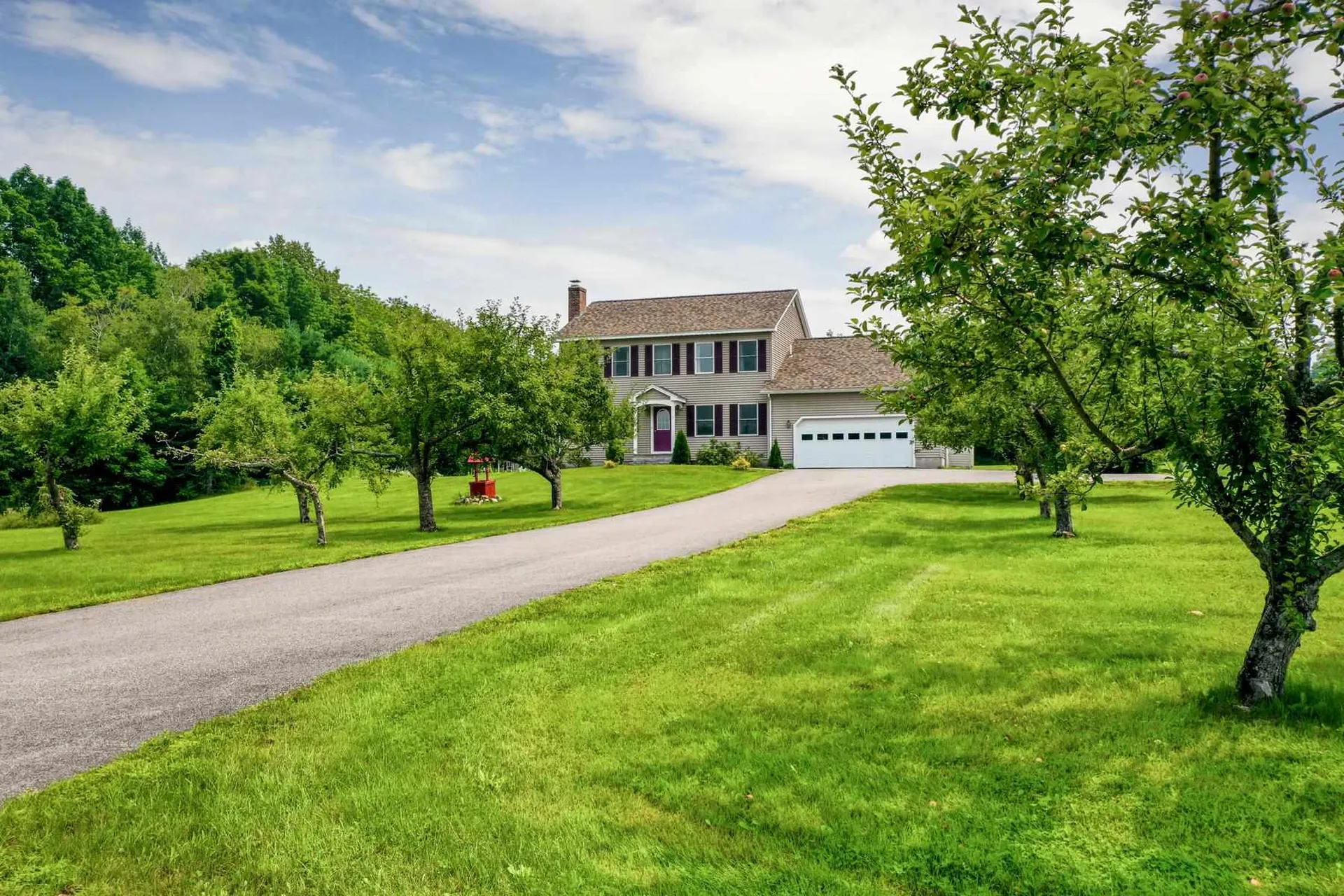 6 Orchards Road Wolfeboro NH 03894