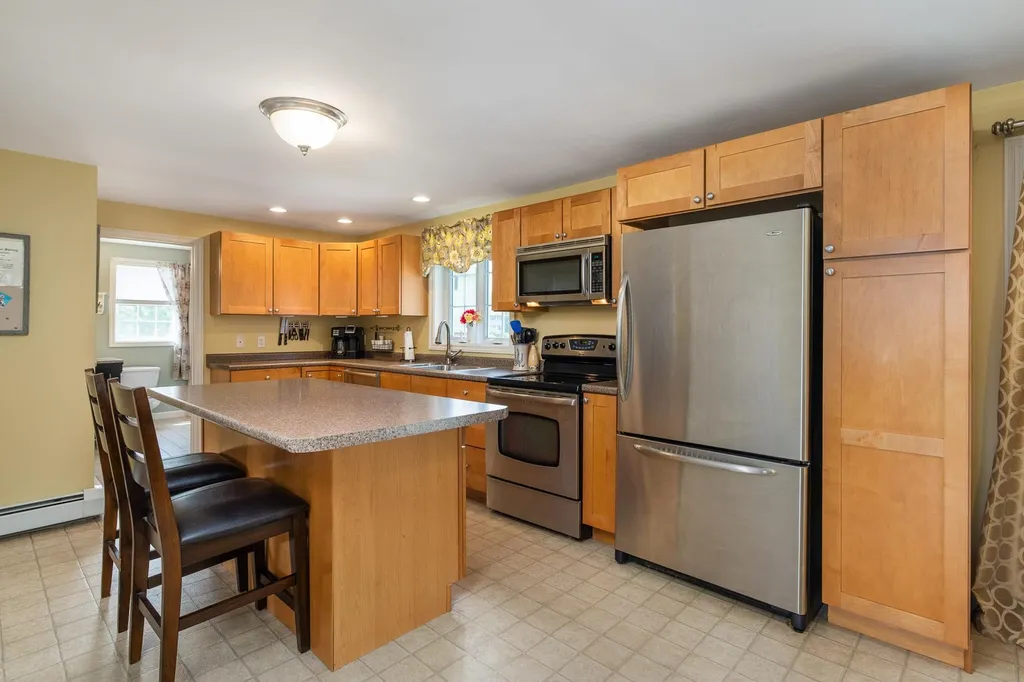 2 Gina Way Dover NH 03820