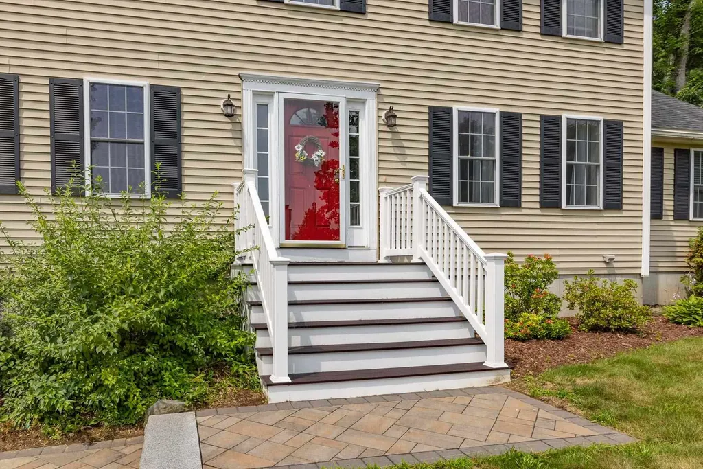 2 Gina Way Dover NH 03820