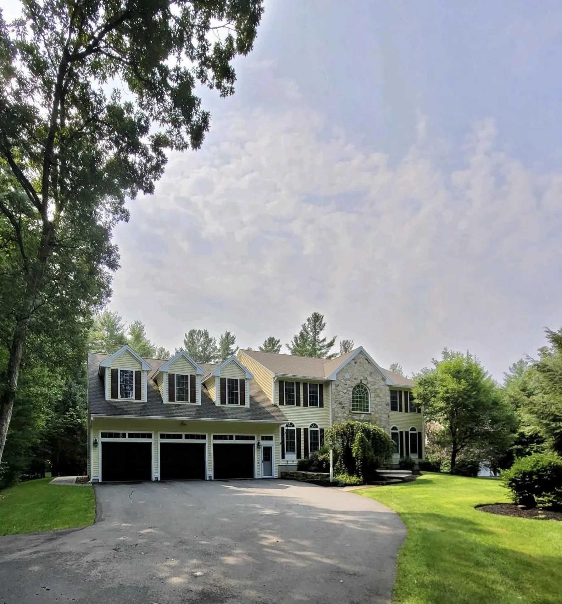 4 Collins Brook Road Windham NH 03087