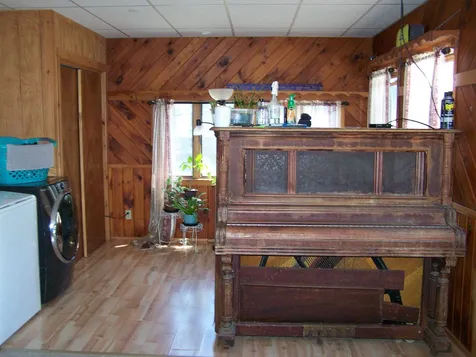 97 Batchelder Road Raymond NH 03077