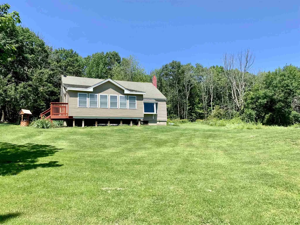 280 Thompson Road Pittsfield NH 03263