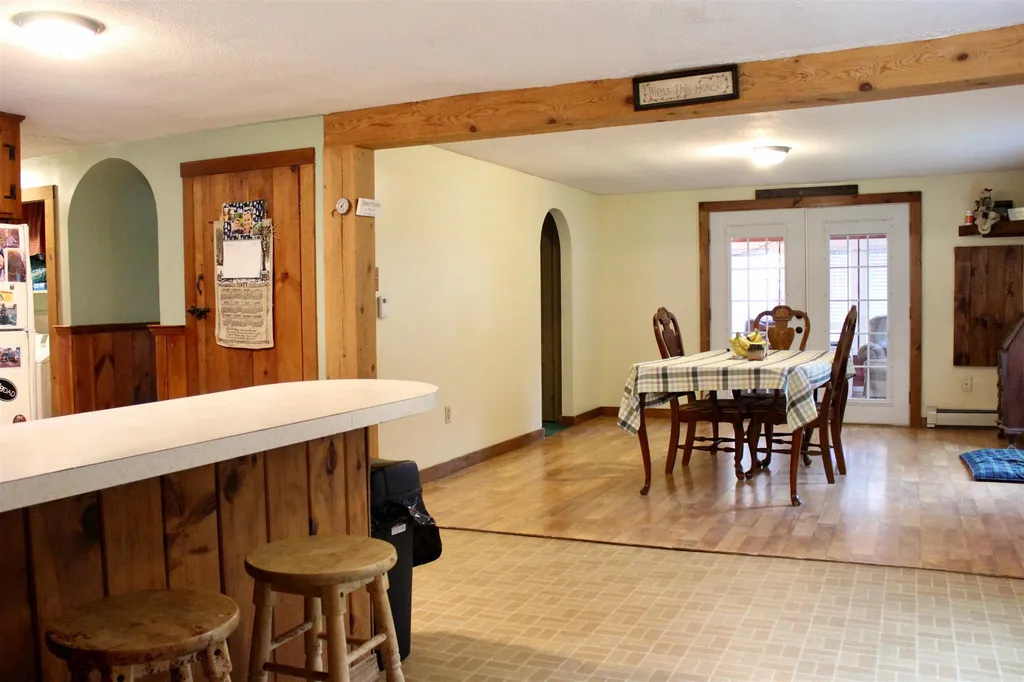 280 Thompson Road Pittsfield NH 03263