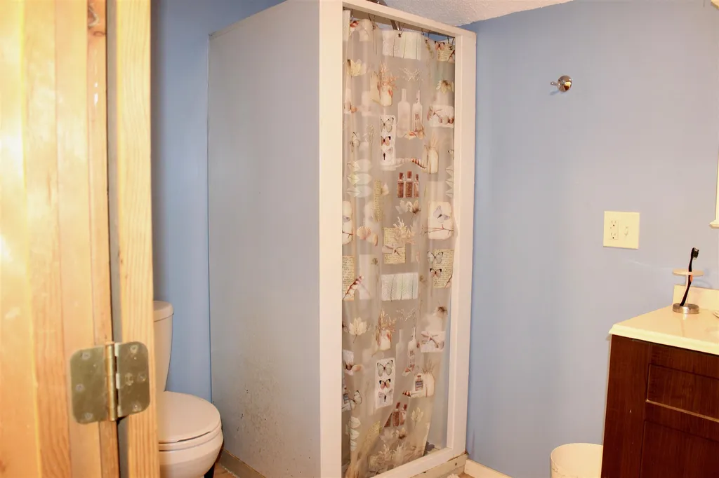 280 Thompson Road Pittsfield NH 03263