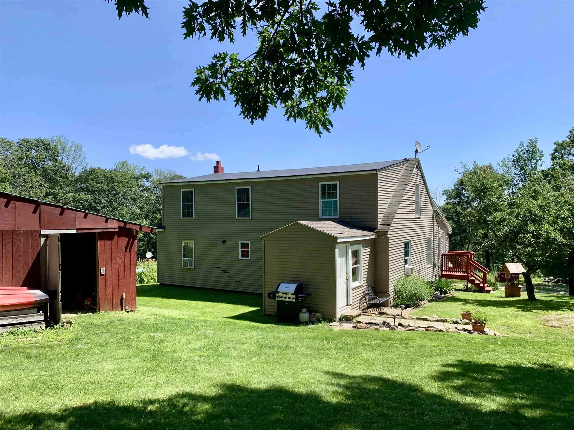 280 Thompson Road Pittsfield NH 03263