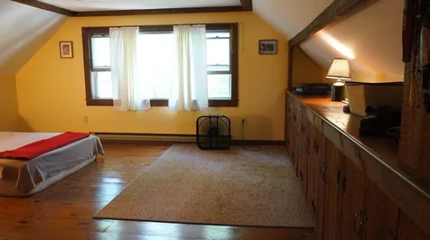 52 Hall Avenue Henniker NH 03242