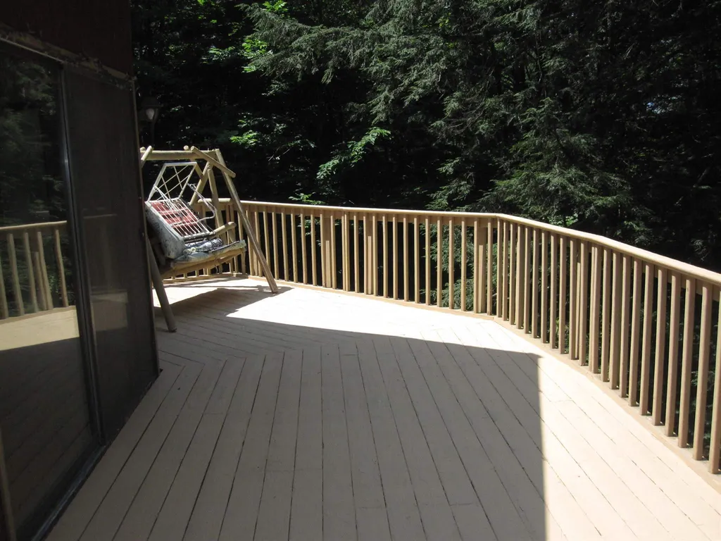 295 Taft Family Road Hartford VT 05059