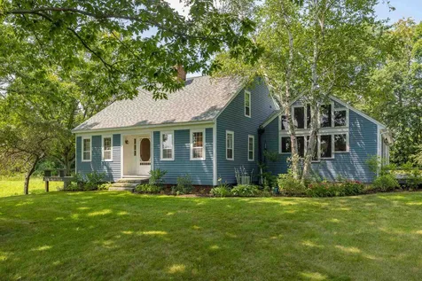 101 Roberts Road Rollinsford NH 03869