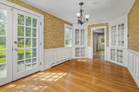 101 Roberts Road Rollinsford NH 03869