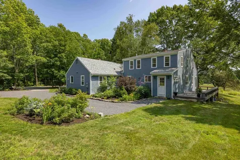 101 Roberts Road Rollinsford NH 03869
