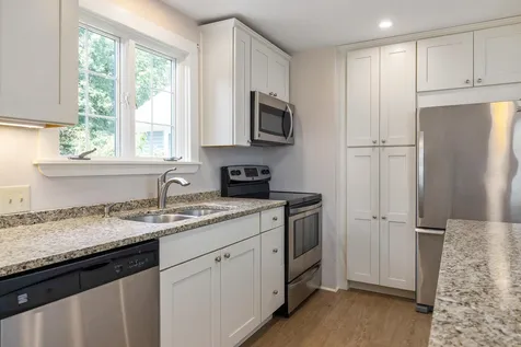 101 Roberts Road Rollinsford NH 03869