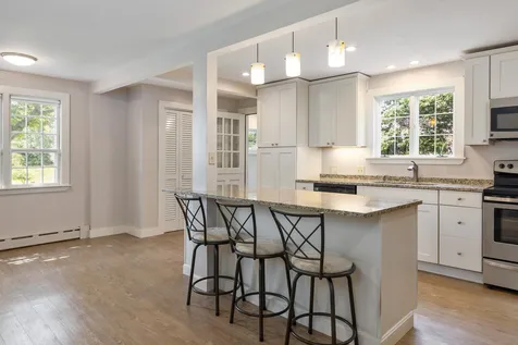 101 Roberts Road Rollinsford NH 03869