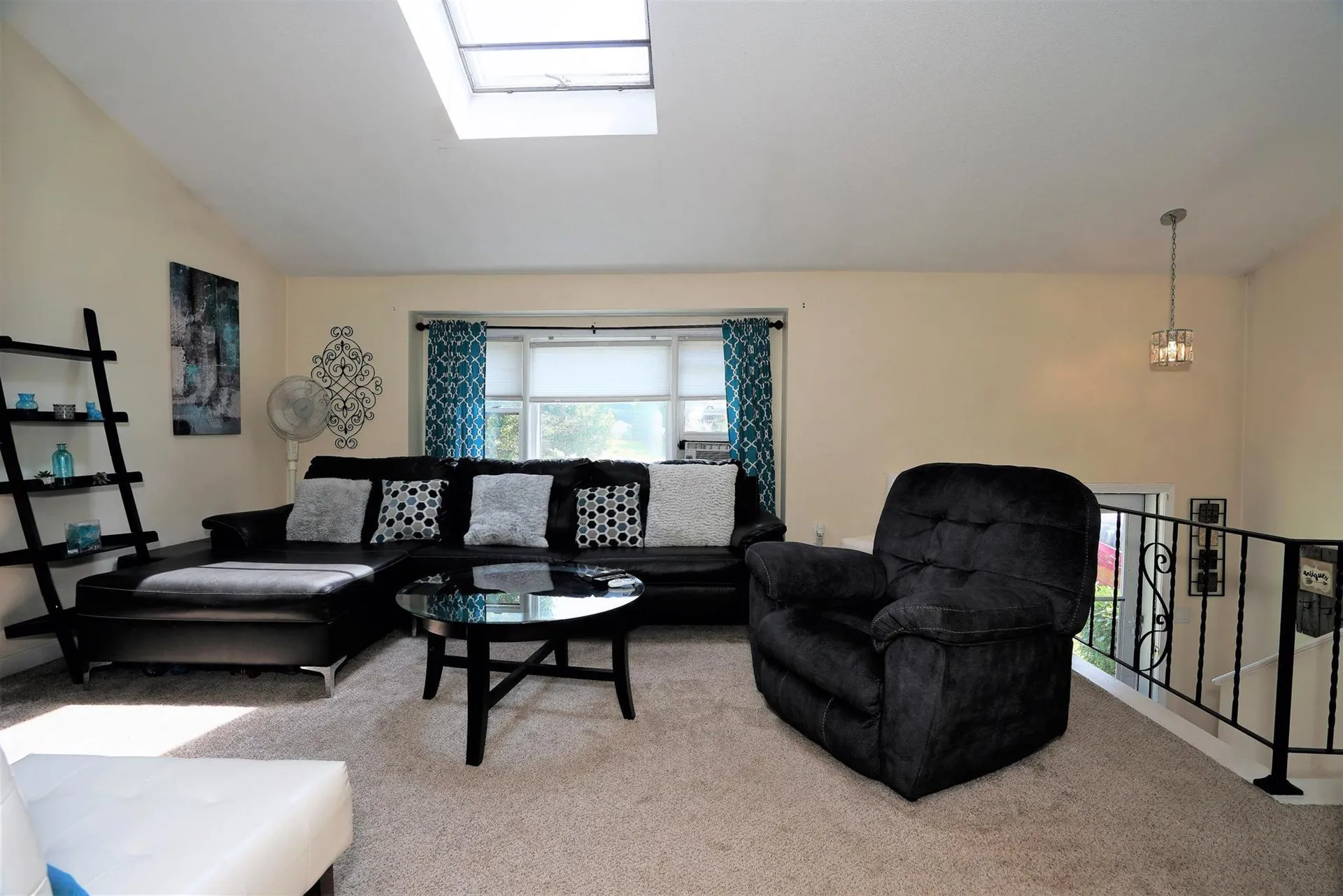 12r Lancelot Drive Derry NH 03038