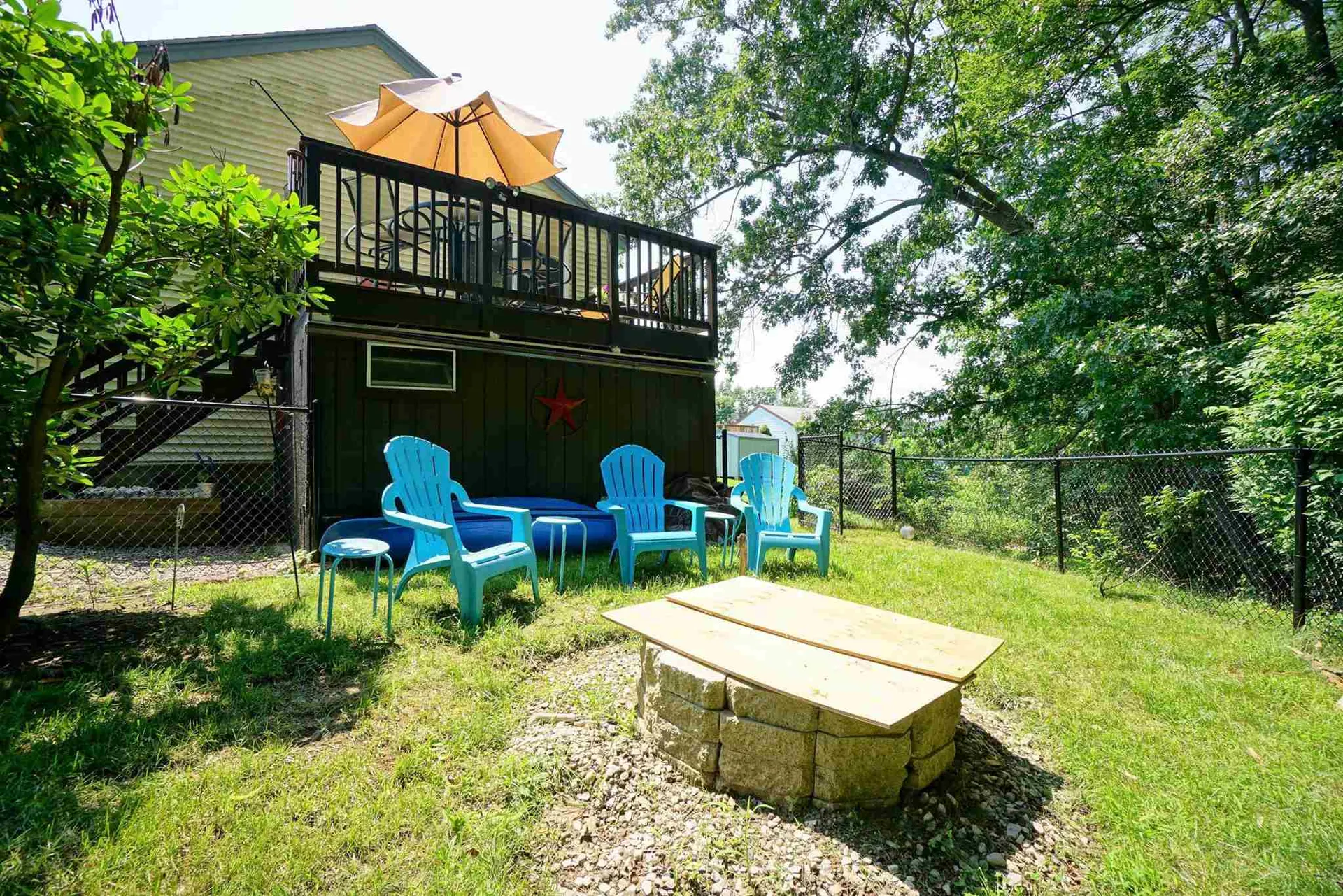 12r Lancelot Drive Derry NH 03038