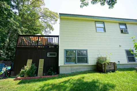 12r Lancelot Drive Derry NH 03038