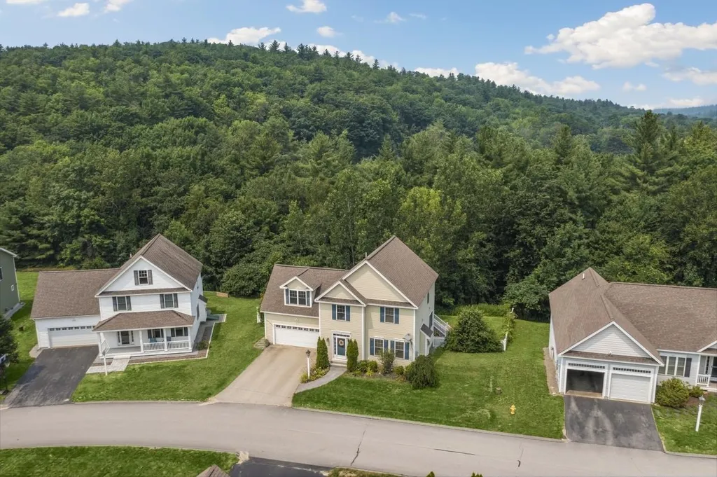 67 Robbe Farm Road Peterborough NH 03458