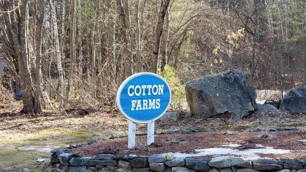 80 Cotton Farm Road Danville NH 03819