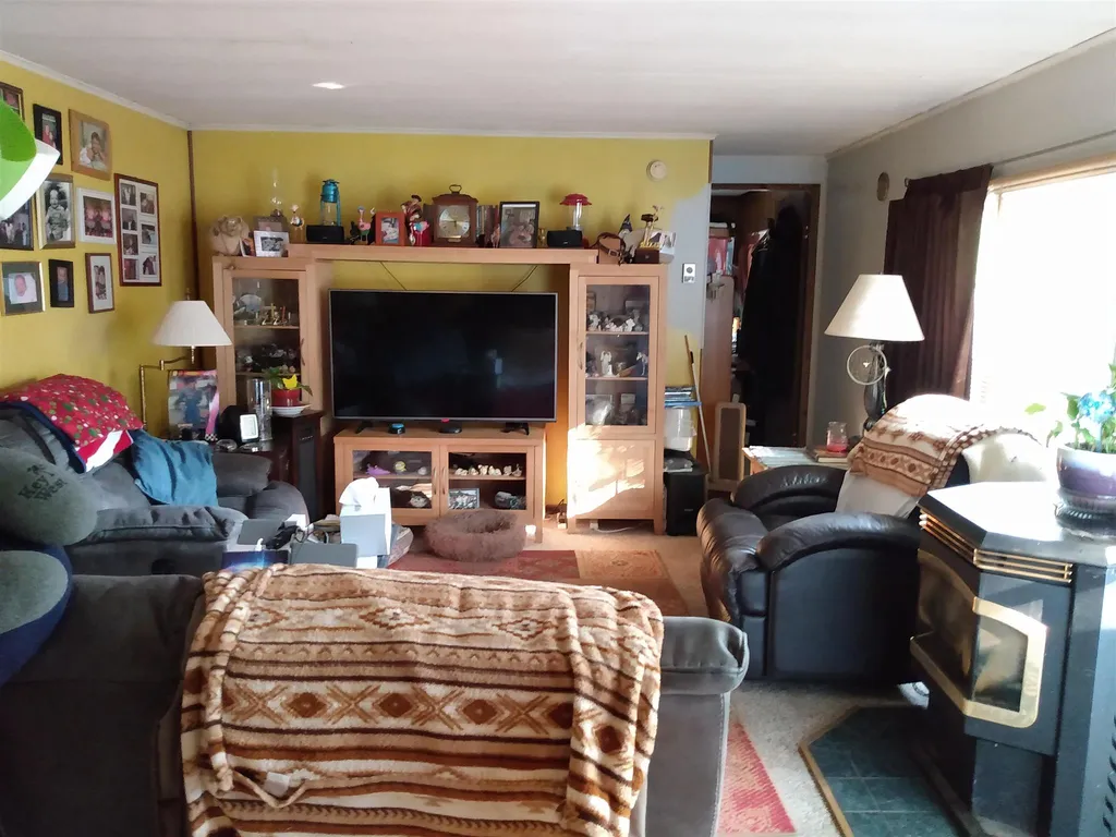 80 Cotton Farm Road Danville NH 03819