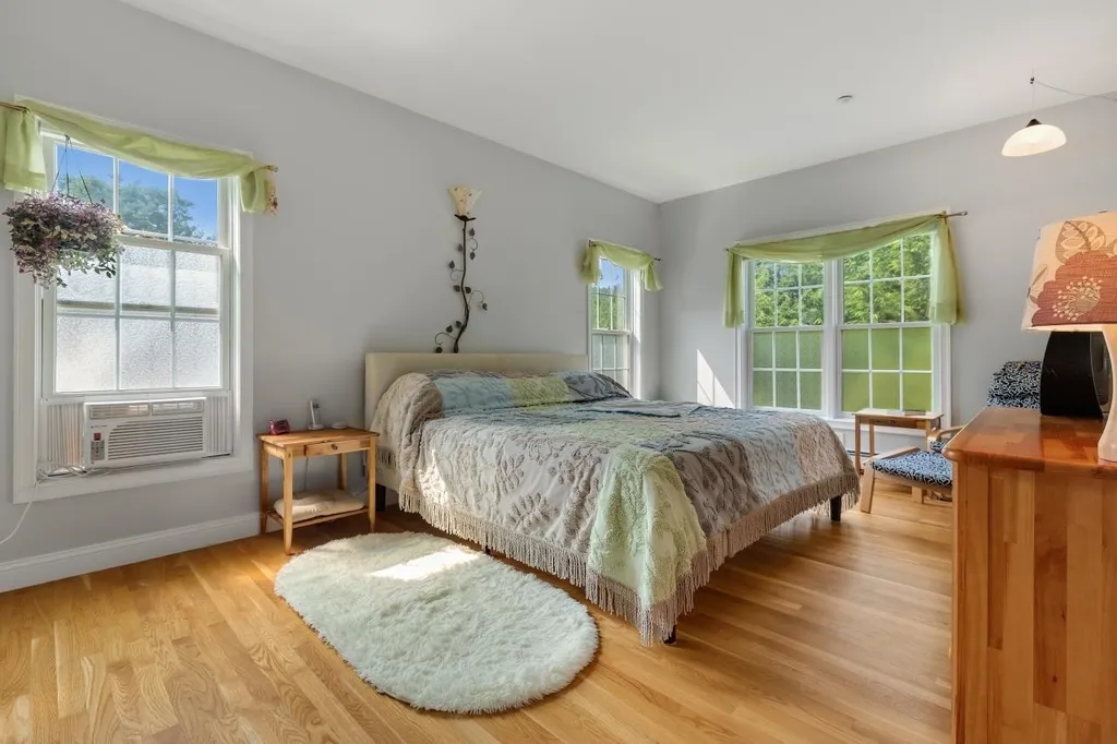 9 Robbe Farm Road Peterborough NH 03458