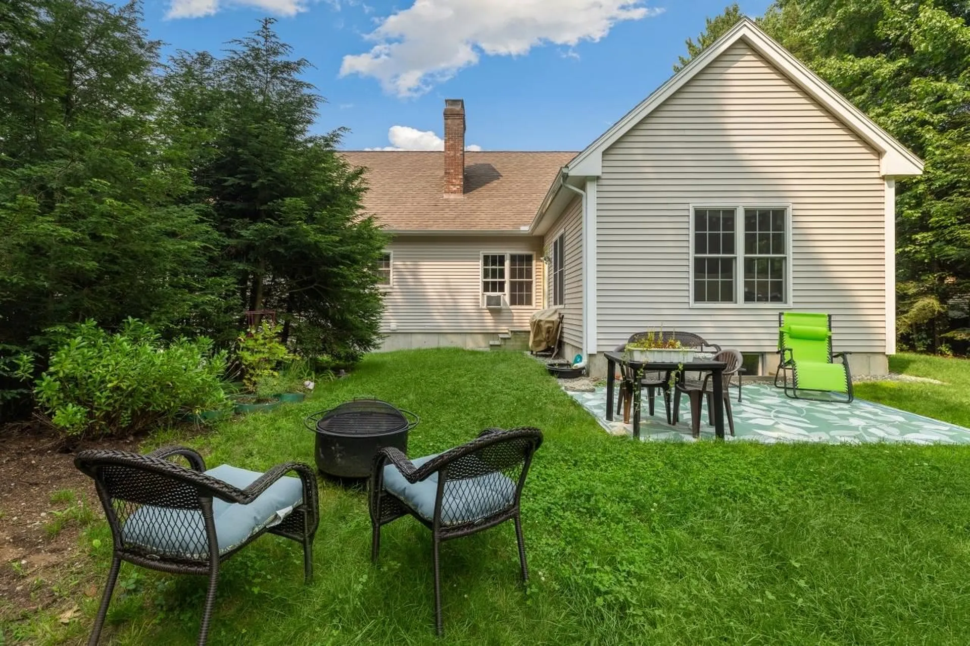 9 Robbe Farm Road Peterborough NH 03458