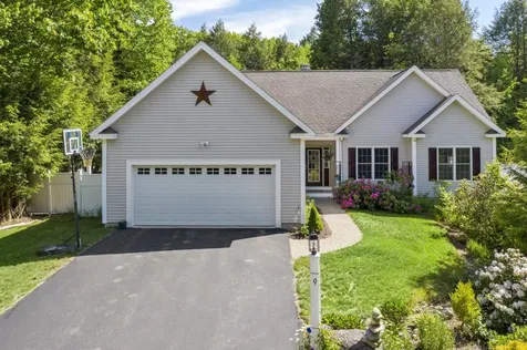 9 Robbe Farm Road Peterborough NH 03458