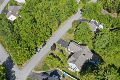 9 Robbe Farm Road Peterborough NH 03458