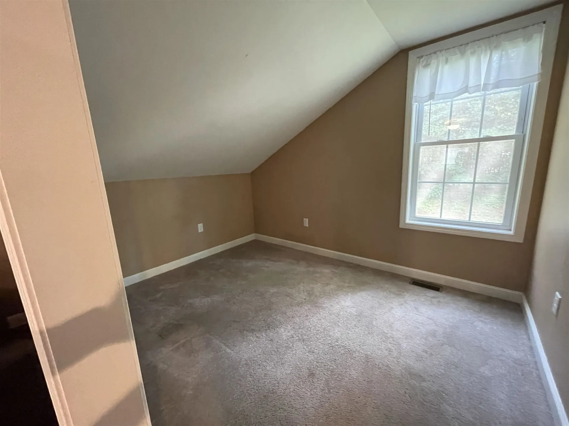 3 Drury Drive Rochester NH 03867