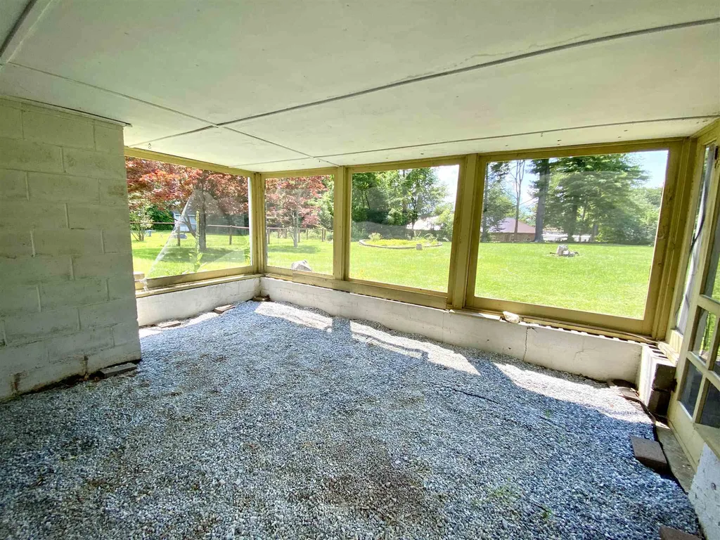 186 Franklin Street Laconia NH 03246