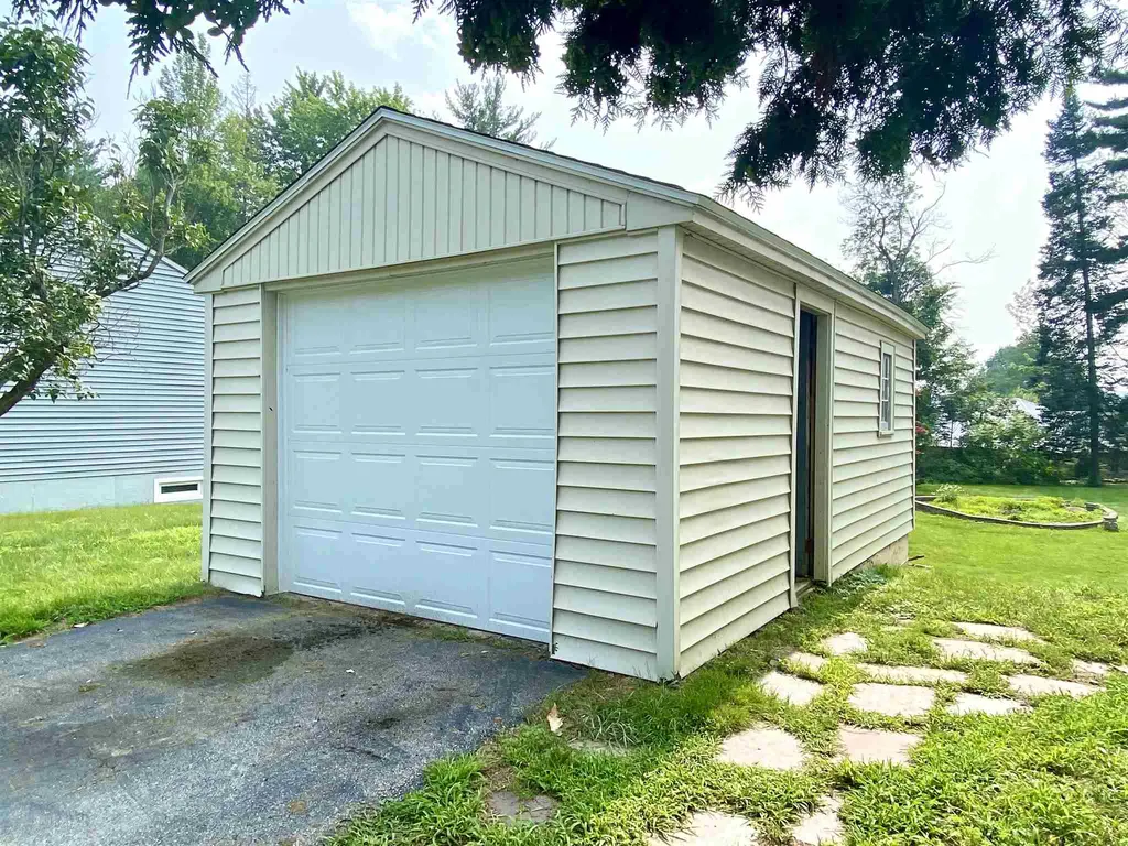 186 Franklin Street Laconia NH 03246
